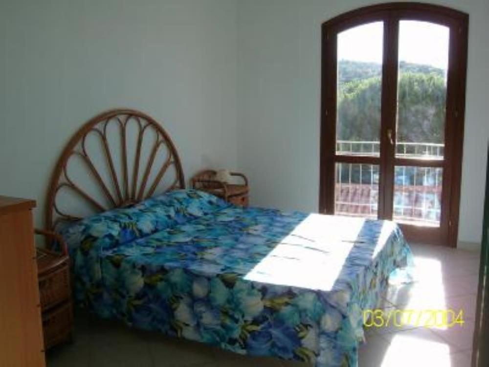 Appartamento Azzurro Con Balcone E Panorama Sul Paese 圣特雷莎加卢拉 外观 照片